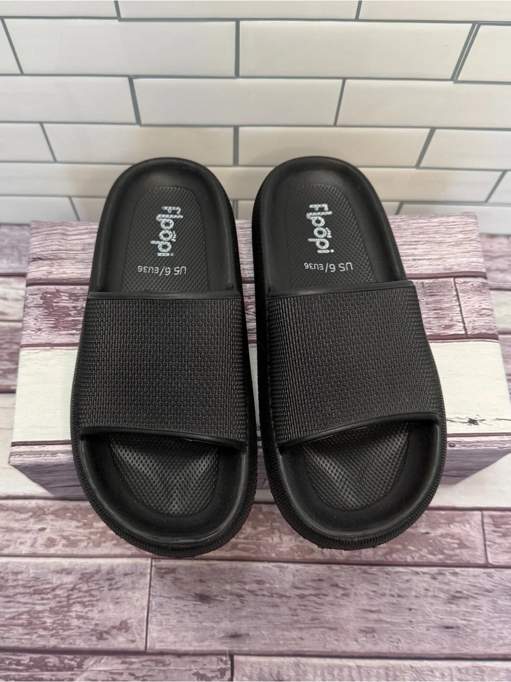 Floopi Womens Slides with Cloud Support size 6